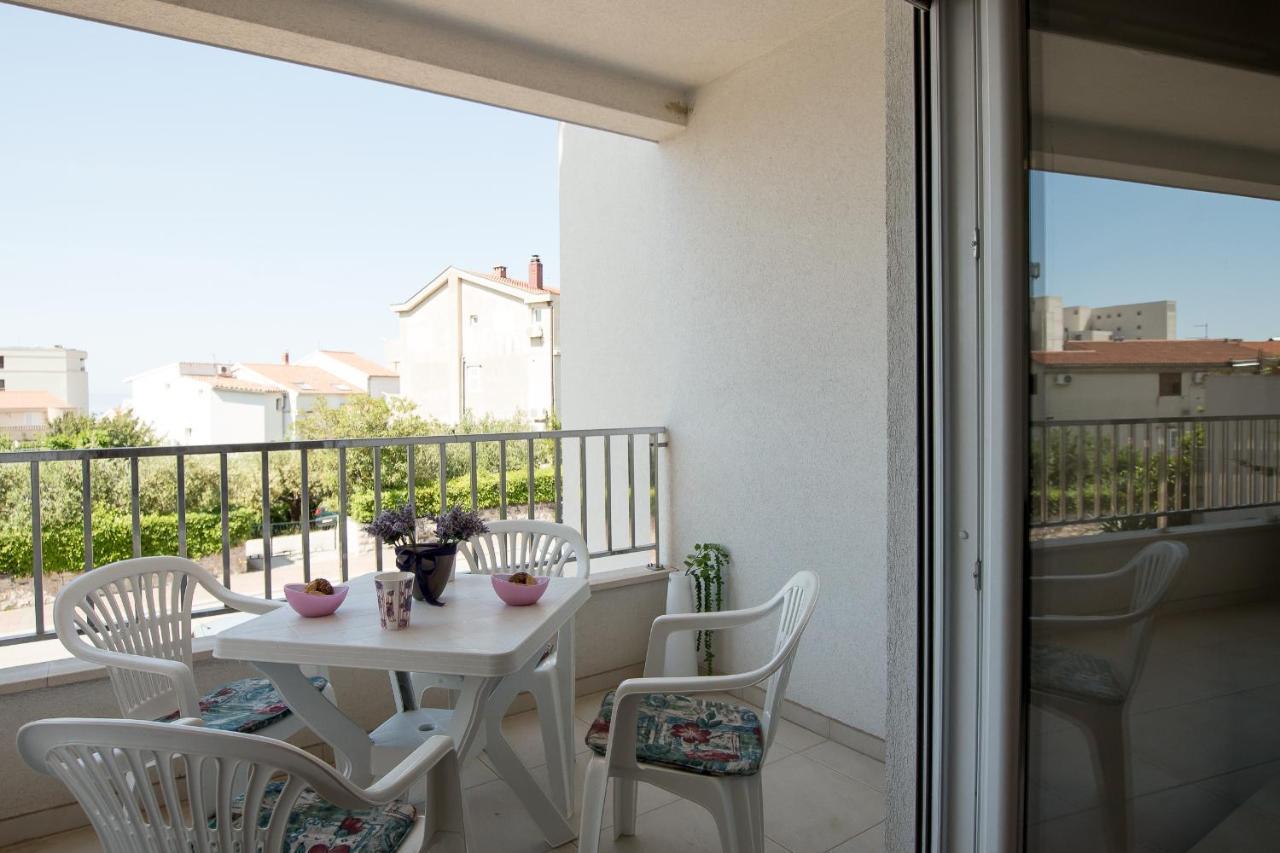 Apartments Mattea Makarska Exterior foto