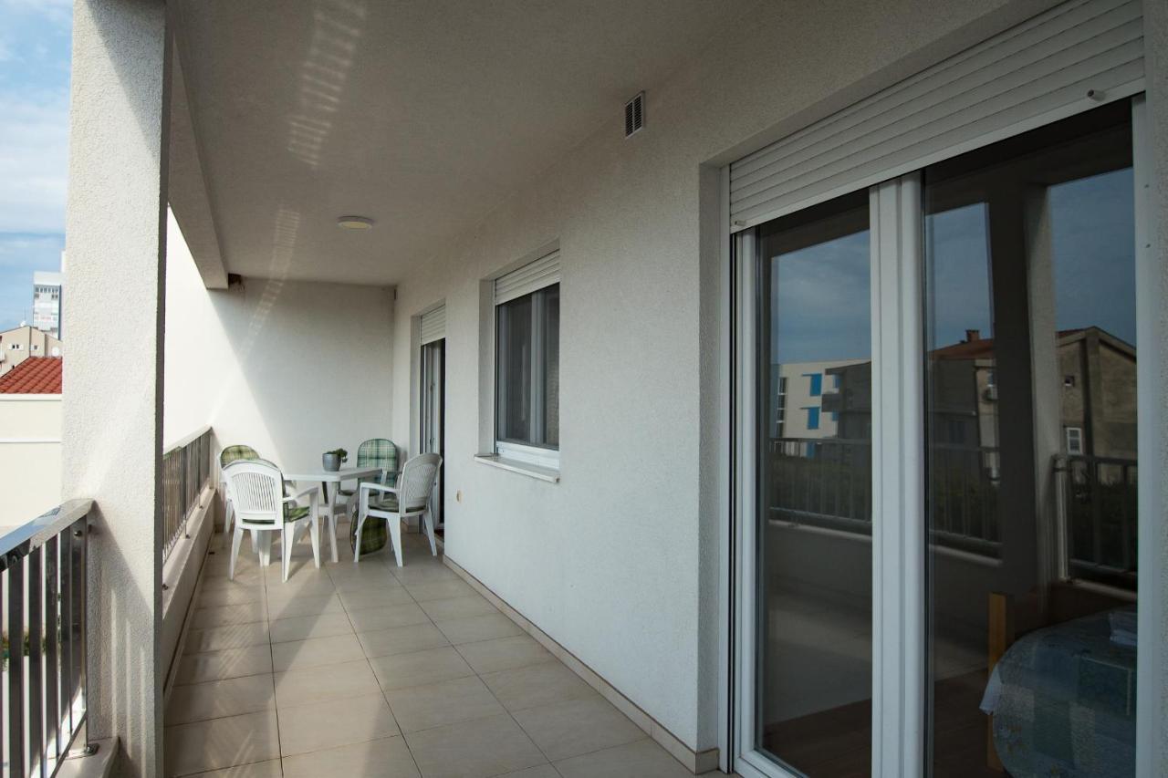 Apartments Mattea Makarska Exterior foto